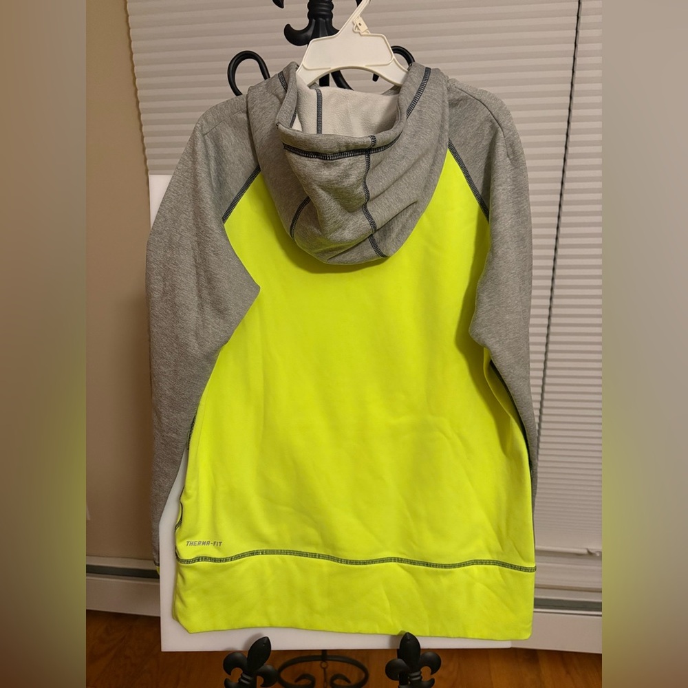 2 (TWO) Women’s NIKE Therma-Fit Pullover Running Walking Pro Warm Dri Fit Hoodie - Picture 7 of 7